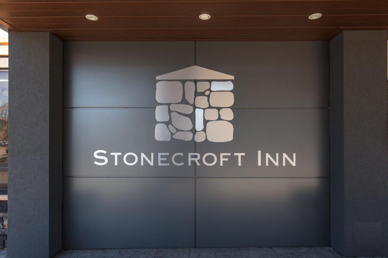 ווינדזור Stonecroft Inn מראה חיצוני תמונה